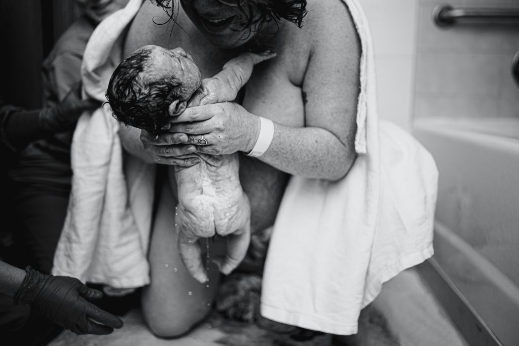 Grand Rapids Hospital Birth and Fresh 48 Session by black doula and photographer Brianna Trammell 43 1024x683